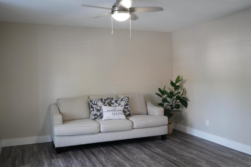 Hosting New Villa Tampa Exterior foto